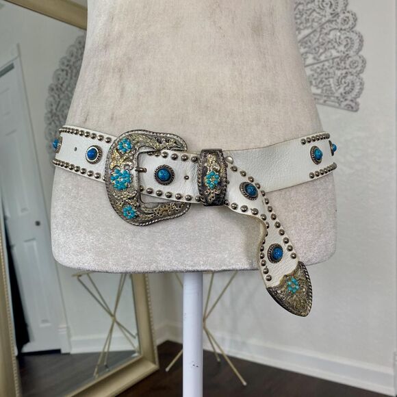 Cache Early 2000's White Leather Turquoise Blue Studded Western Belt M - Picture 2 of 7